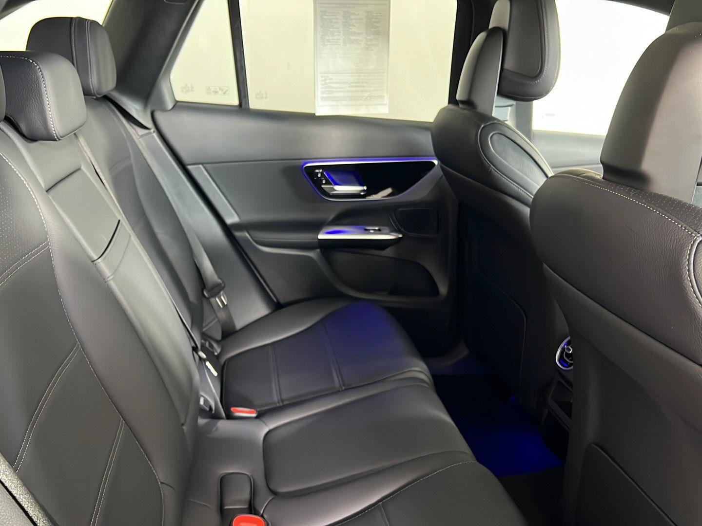 New 2026 Cirrus Silver Metallic Mercedes-Benz GLC 300 image 108
