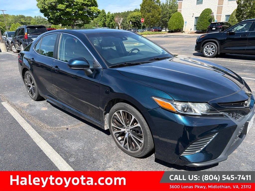 Used 2018 Blue Toyota SE image 1