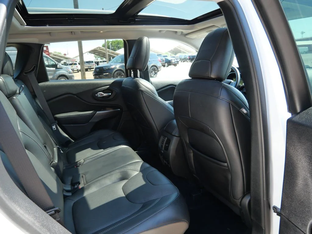 Certified Used 2021 White Jeep Limited image 13