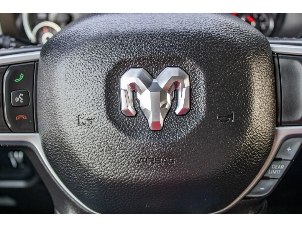 Used 2023 Granite Crystal Metallic Clearcoat Ram Big Horn image 38