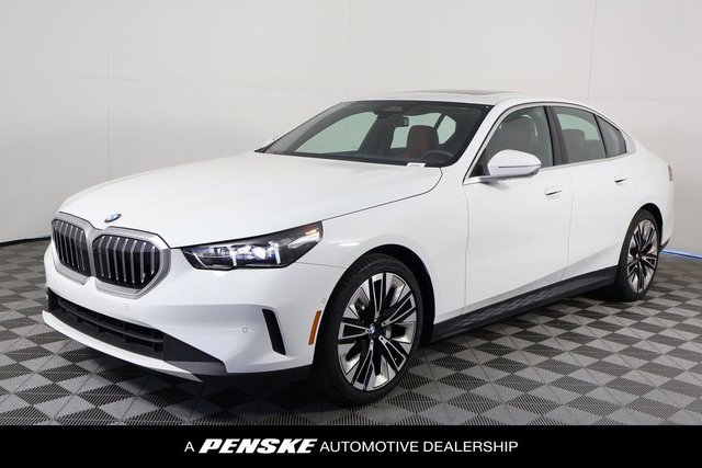 2025|BMW|5 Series|530i|4D Sedan