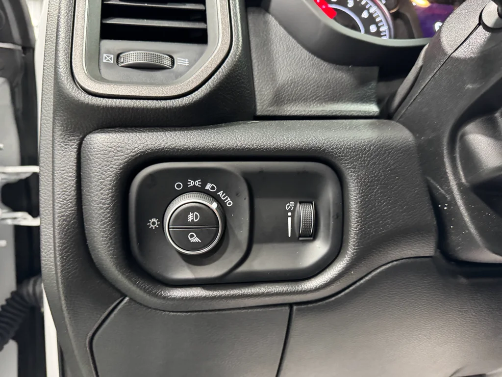 2025 RAM 2500 Tradesman - Photo 14