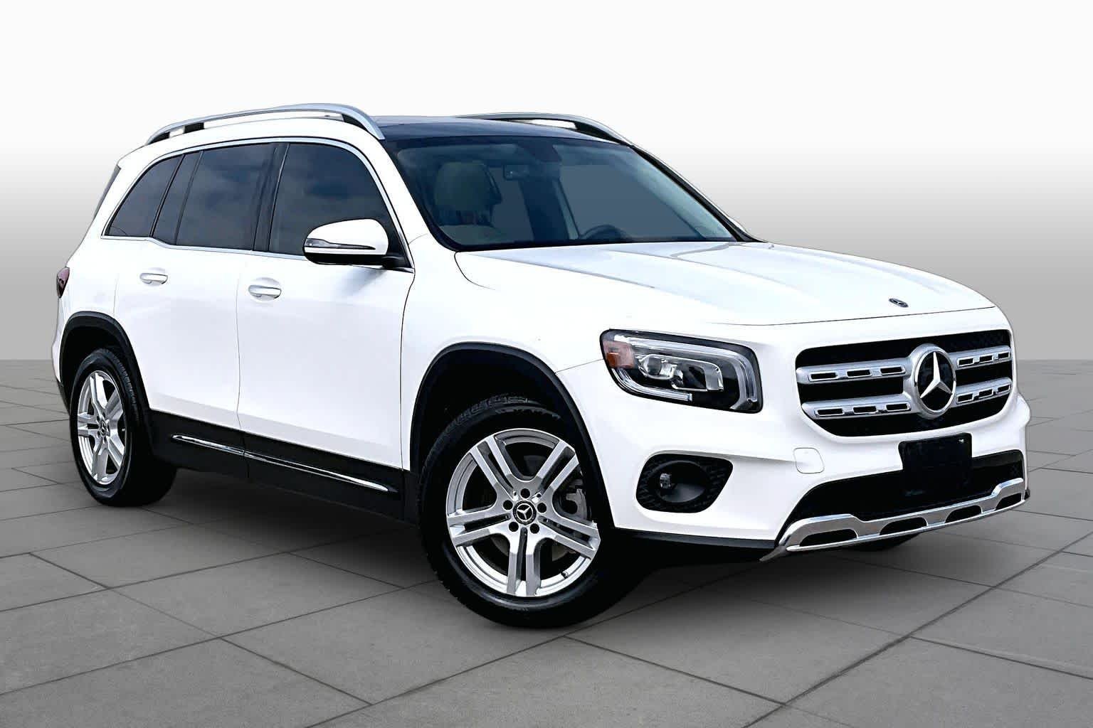 Used 2020 Polar White Mercedes-Benz GLB 250 image 3