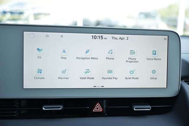 Used 2023 Cyber Gray Hyundai SE image 35
