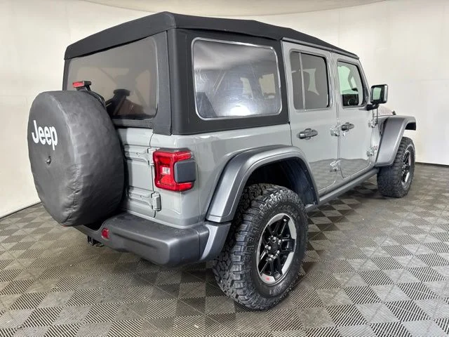 Used 2019 Gray Jeep Unlimited Rubicon image 3