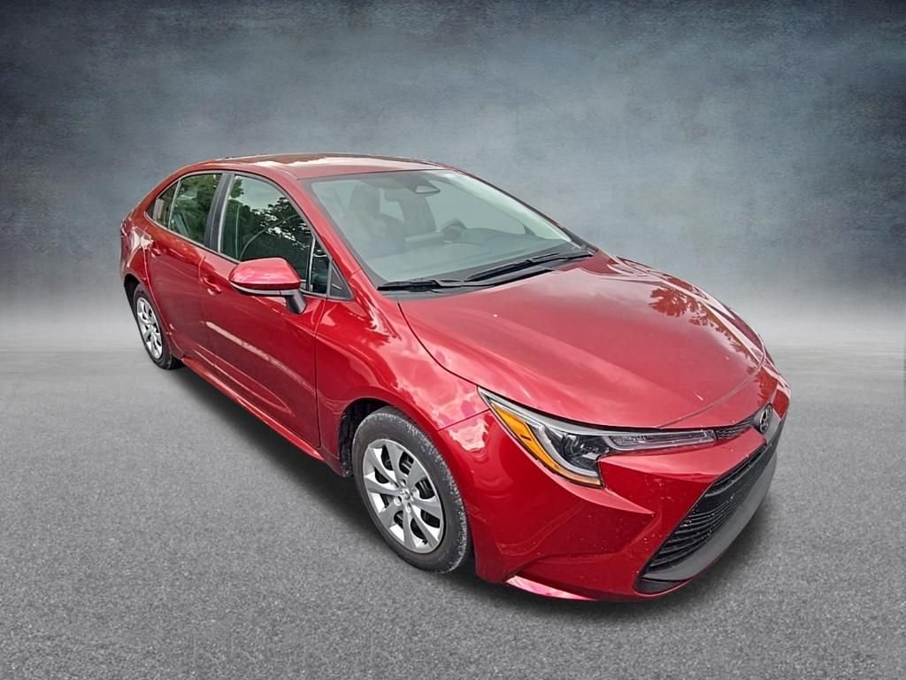 Used 2025 Pearl Toyota LE image 2