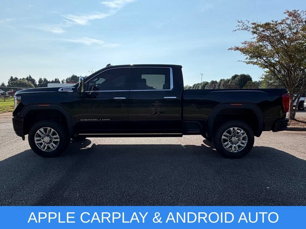 Used 2022 Onyx Black GMC Denali image 8