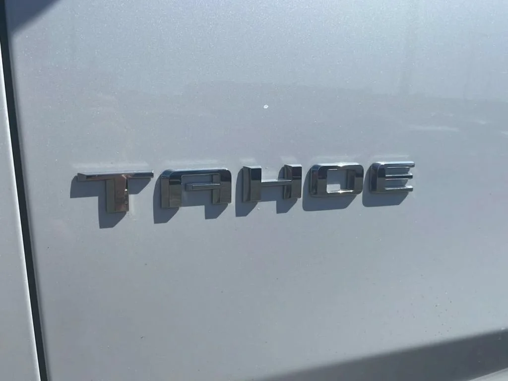 Used 2021 Iridescent Pearl Tricoat Chevrolet High Country image 32
