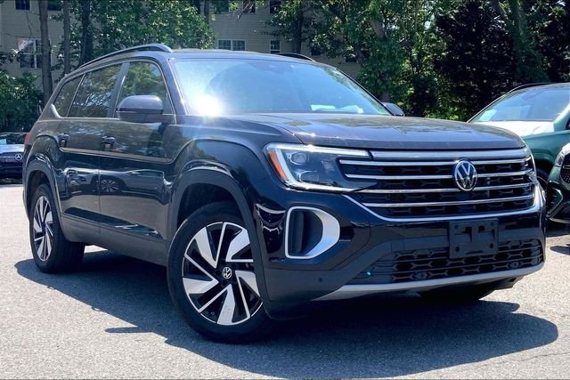 2024 Volkswagen Atlas 2.0T SE w/Tech 4MOTION's photo