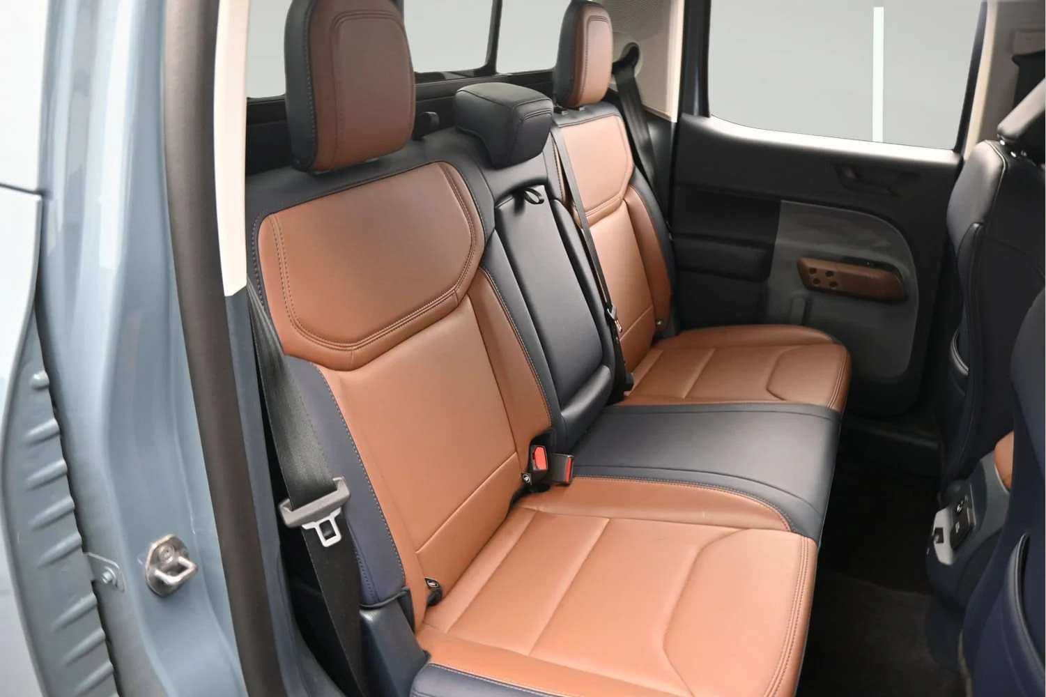 Used 2023 Area 51 Ford LARIAT image 13