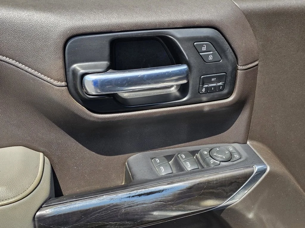 Used 2021 Satin Steel Metallic Chevrolet LTZ image 17