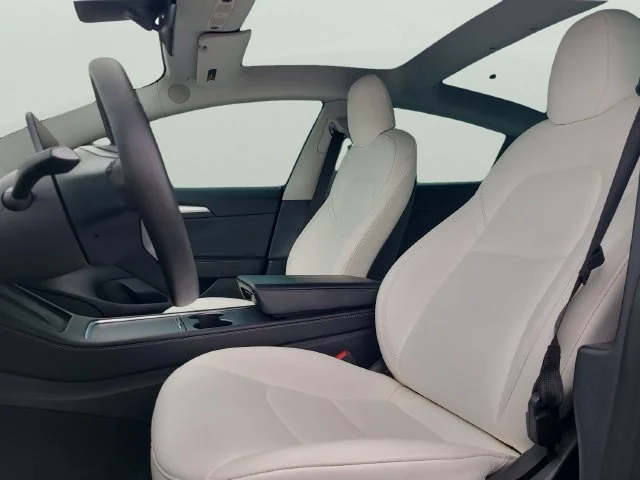 Used 2022 Gray Tesla Long Range image 21