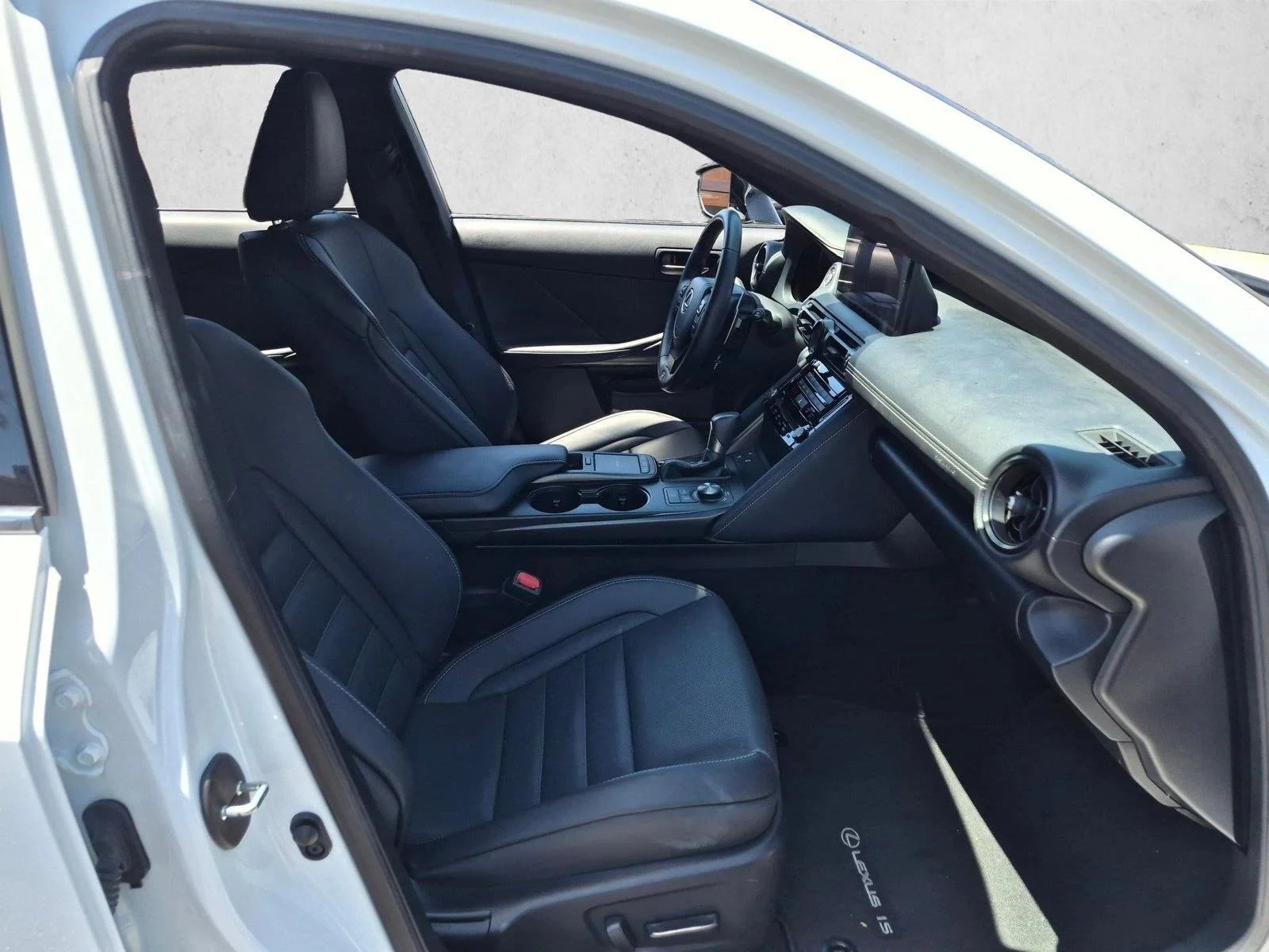 Certified Used 2023 Ultra White Lexus F SPORT image 22