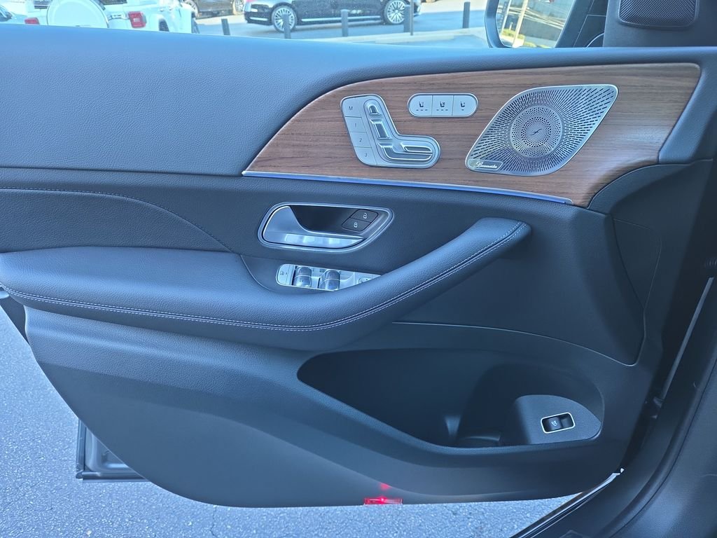 New 2026 Selenite Grey Metallic Mercedes-Benz GLE 450 Coupe image 19