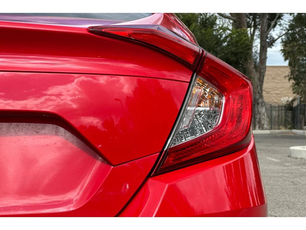 Used 2018 Rallye Red Honda EX image 49