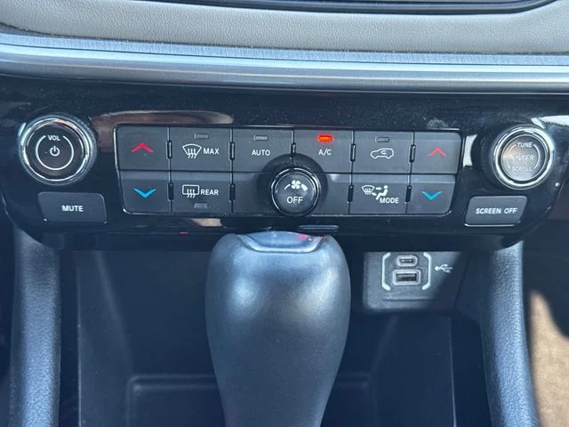 Certified Used 2025 White Jeep Limited image 34