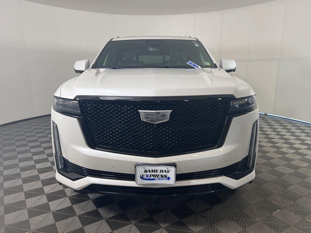 Used 2021 Crystal White Cadillac Sport image 38
