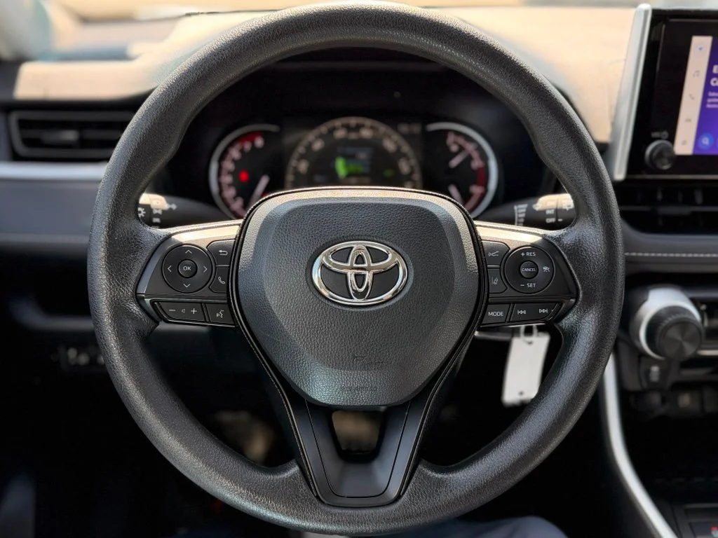 Certified Used 2025 Silver Toyota LE image 7