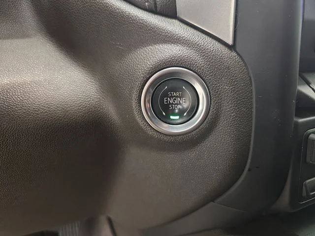 Used 2019 Northsky Blue Metallic Chevrolet LTZ image 30