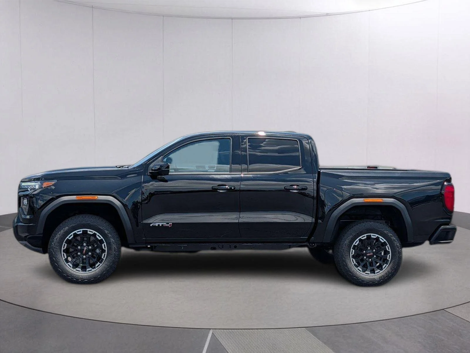 New 2026 Onyx Black GMC AT4 image 2