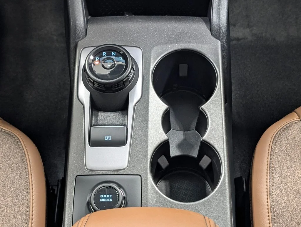 New 2026 Velocity Blue Metallic Ford Outer Banks® image 6