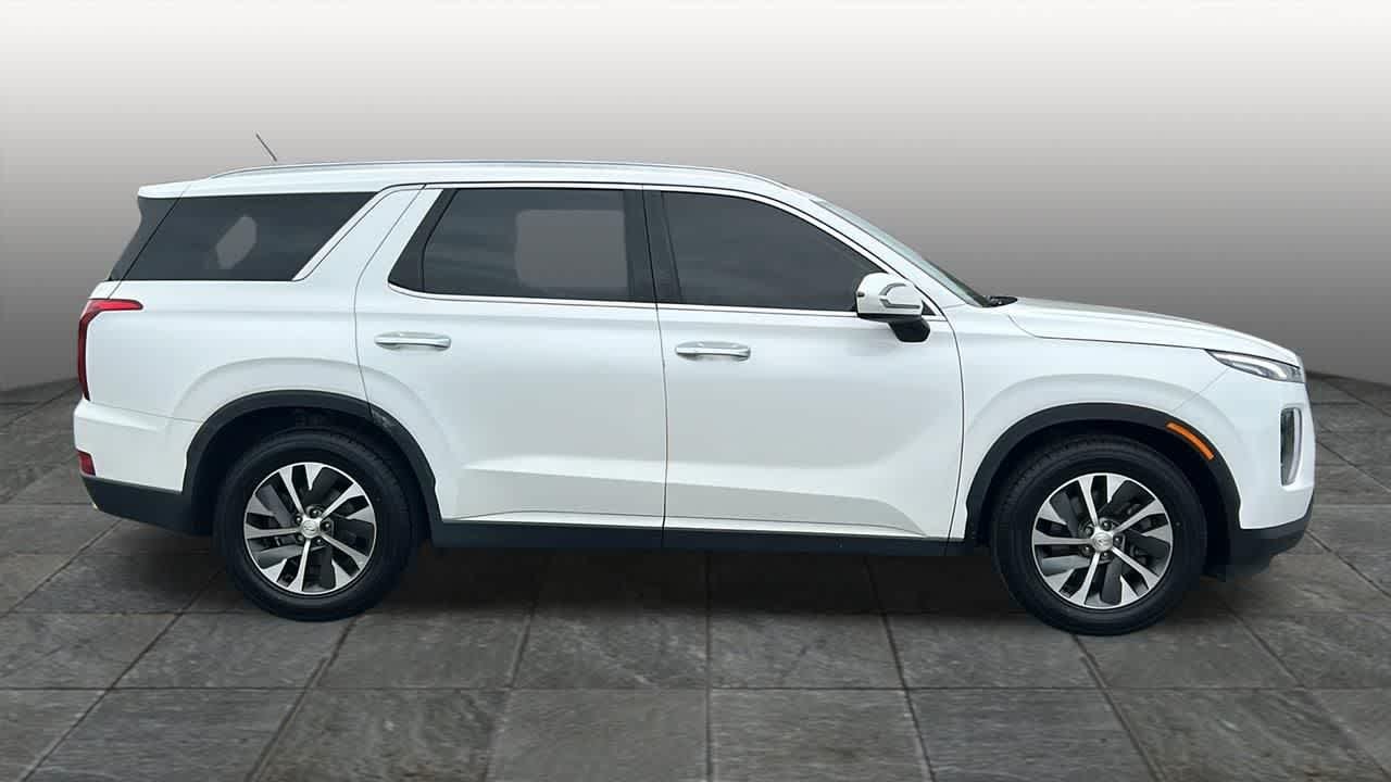 Used 2021 Hyper White Hyundai SEL image 4