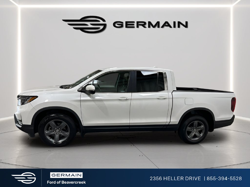 Used 2023 Platinum White Pearl Honda RTL image 5