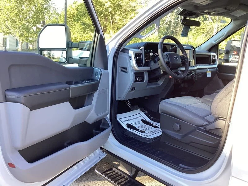 2026 Ford F-350 Super Duty XL - Photo 24