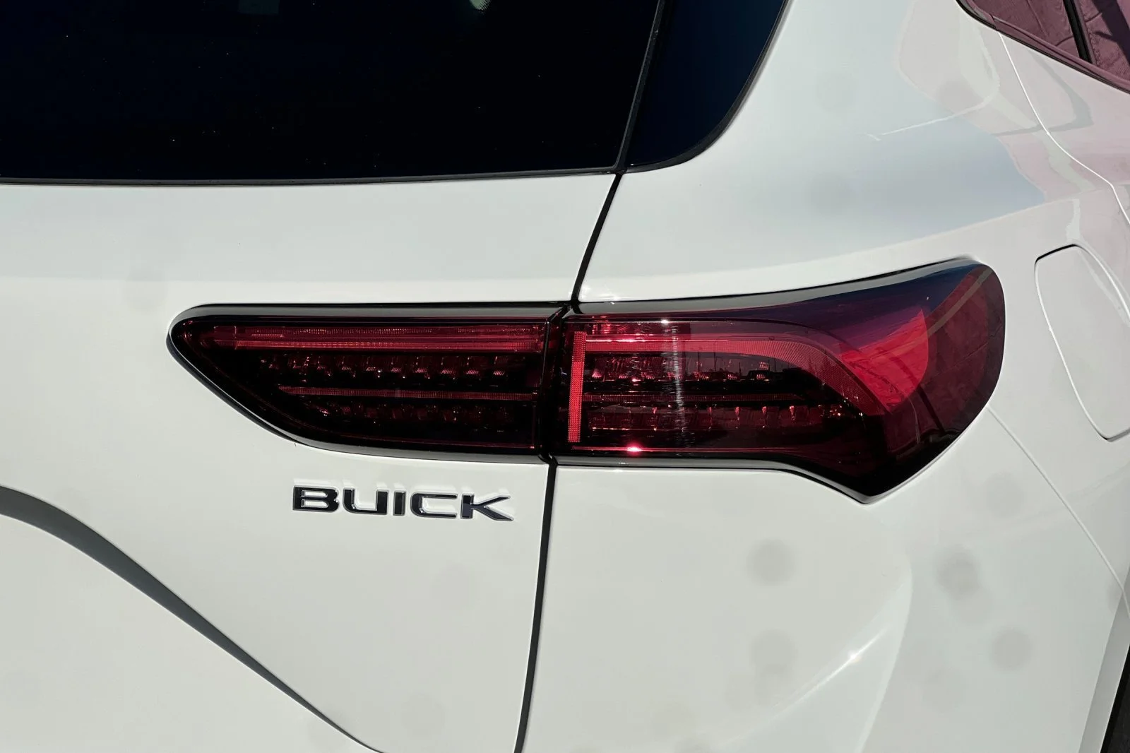New 2026 Summit White Buick Sport Touring image 27