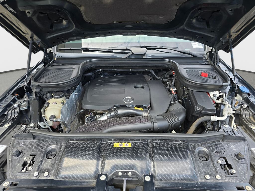Used 2021 Green Mercedes-Benz GLE 350 image 34