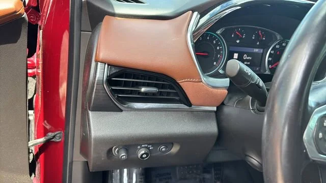 Used 2021 Cajun Red Tintcoat Chevrolet High Country image 22
