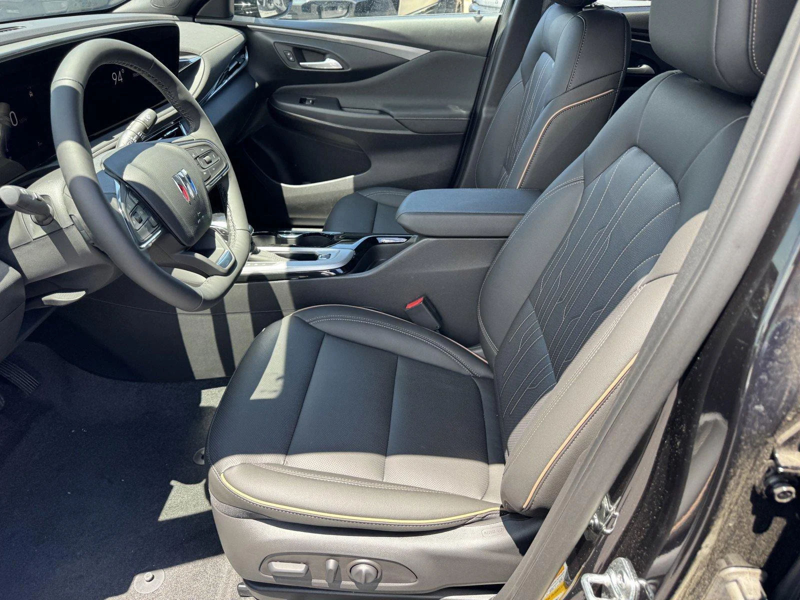 New 2026 Ebony Twilight Metallic Buick Avenir image 16