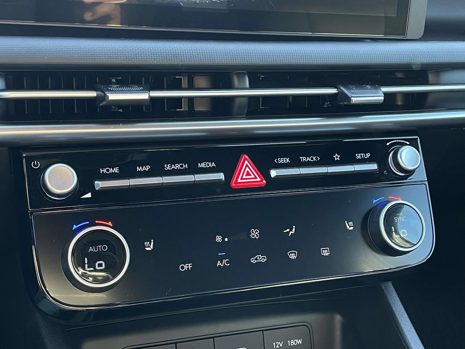 Used 2026 Rockwood Green Hyundai SEL image 18
