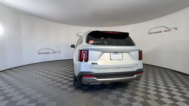 2026 Kia Sorento S - Photo 7