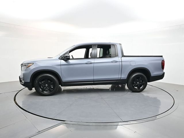 Used 2023  Honda Black Edition image 4