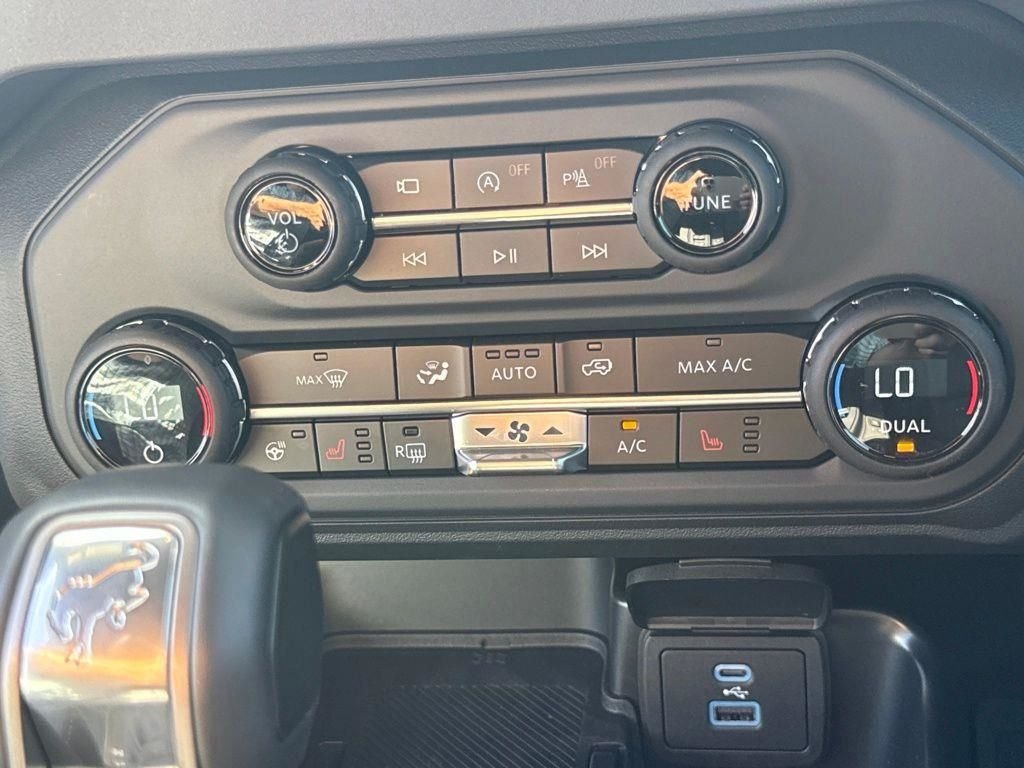 2025 Ford Bronco 4-Door Outer Banks - Photo 32