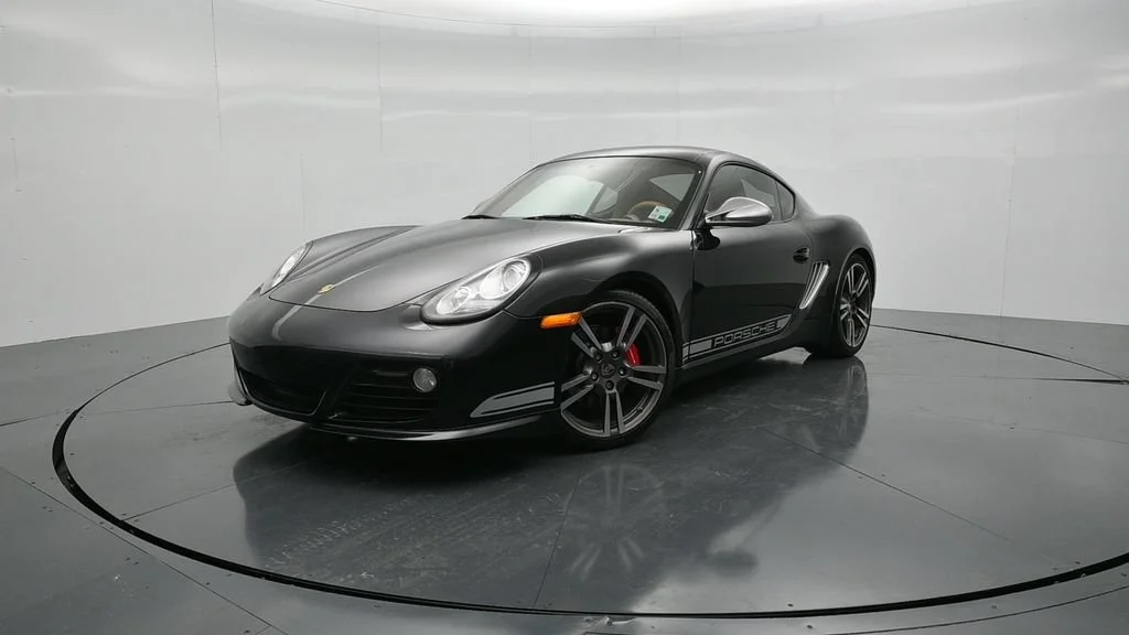 Used 2012 Black Porsche R image 1