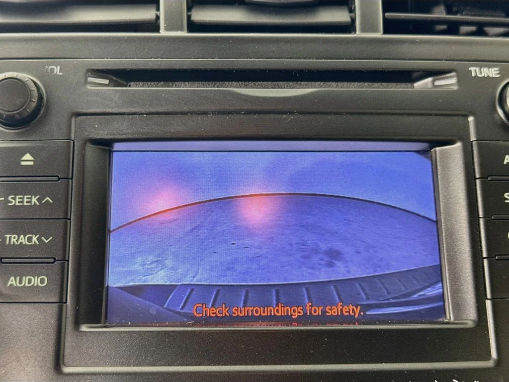 Used 2013 Blue Toyota Five image 17