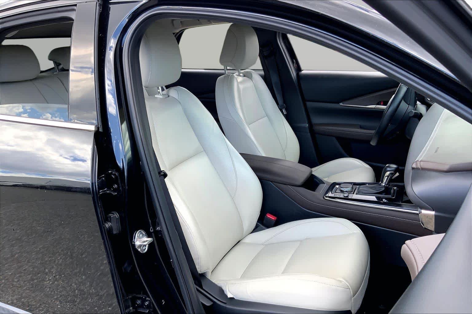Used 2020 Jet Black Mica Mazda Premium Package image 8