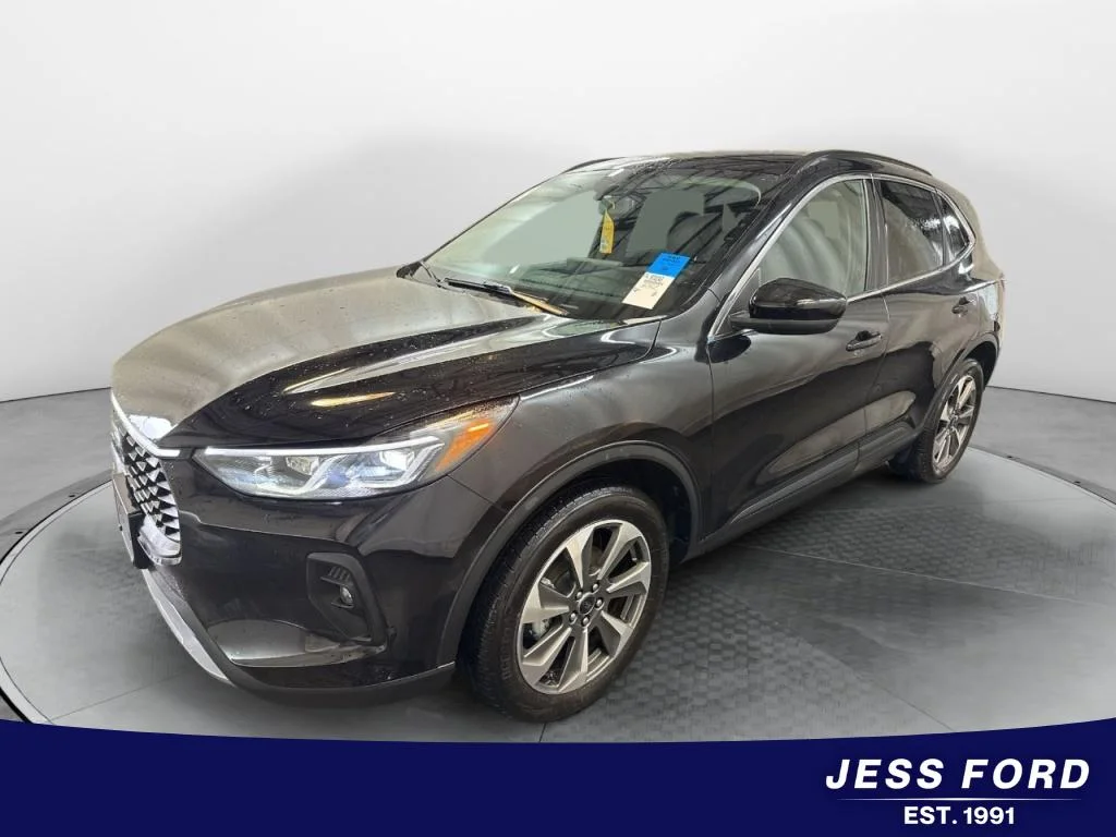 2025 Ford Escape Platinum AWD's photo