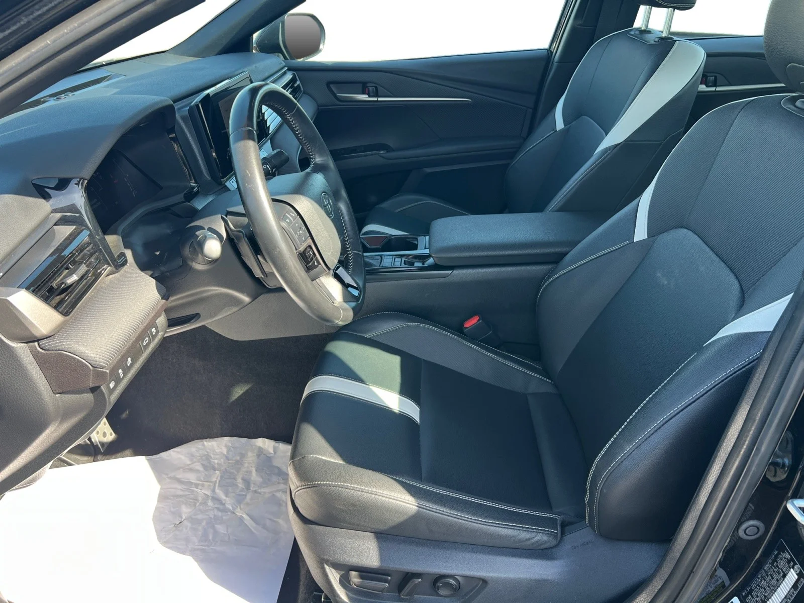 Used 2025 Midnight Black Metallic Toyota SE image 15
