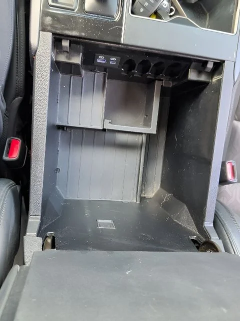 Used 2022 White Toyota SR5 image 35