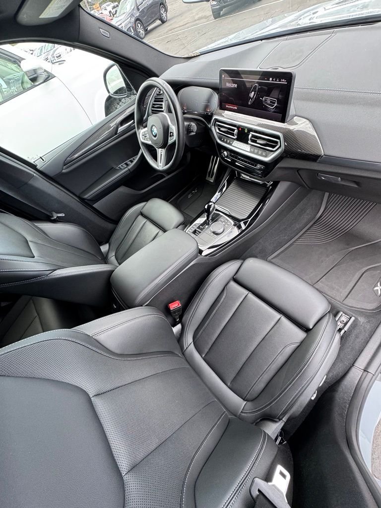 Used 2024 Brooklyn Gray Metallic BMW M40i image 19