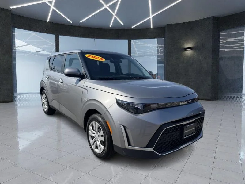 2023 Kia Soul 2.0L LX IVT's photo