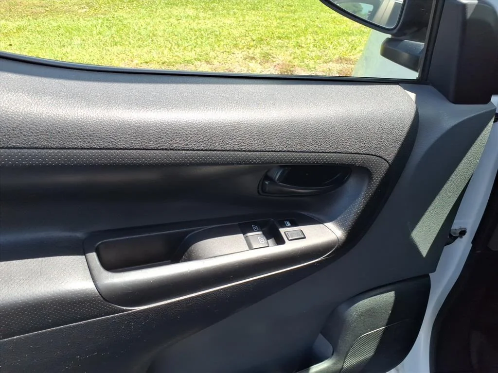2020 Nissan NV200 S - Photo 11