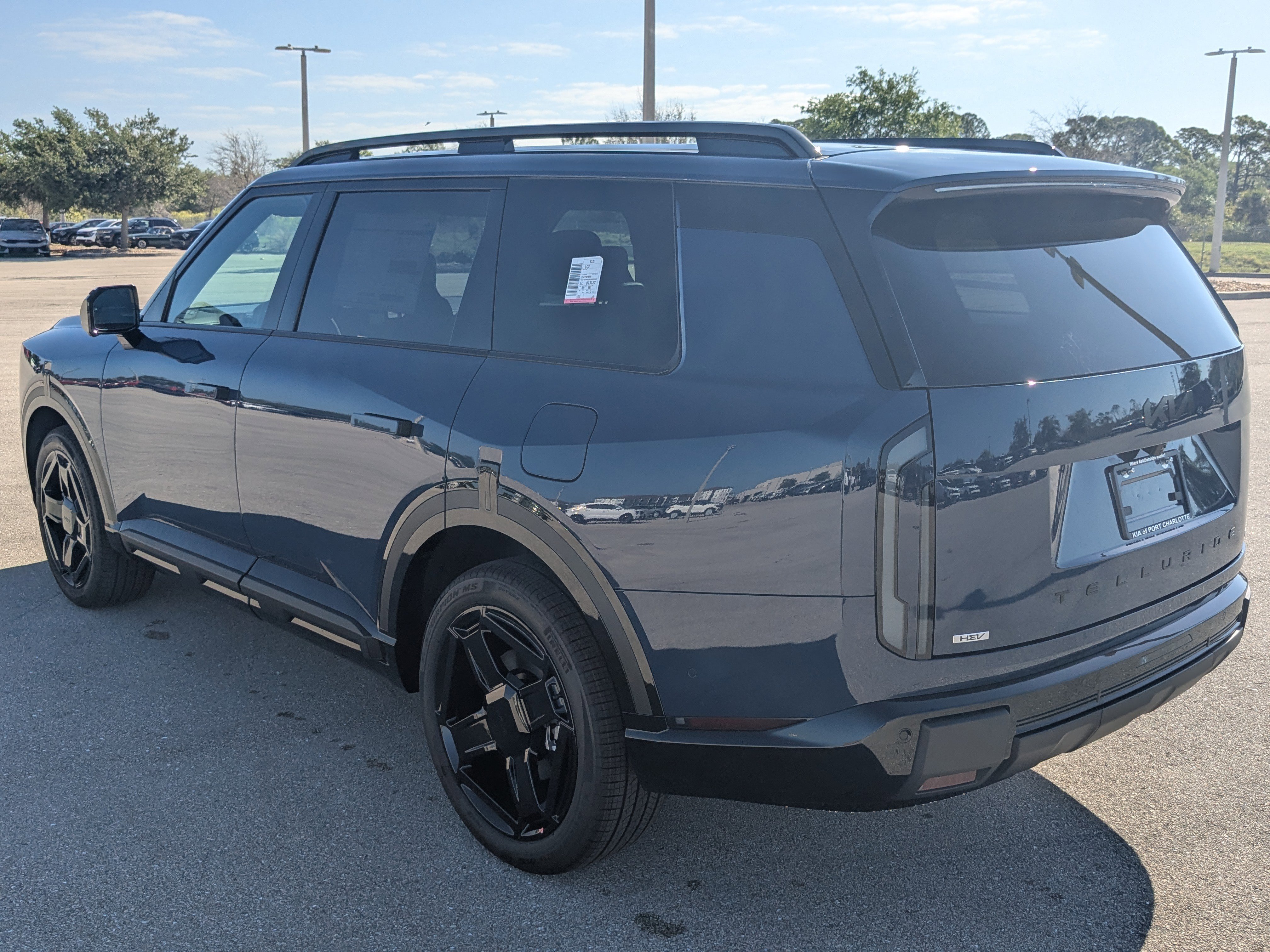 New 2027 Midnight Lake Blue Kia X-LINE SX image 7