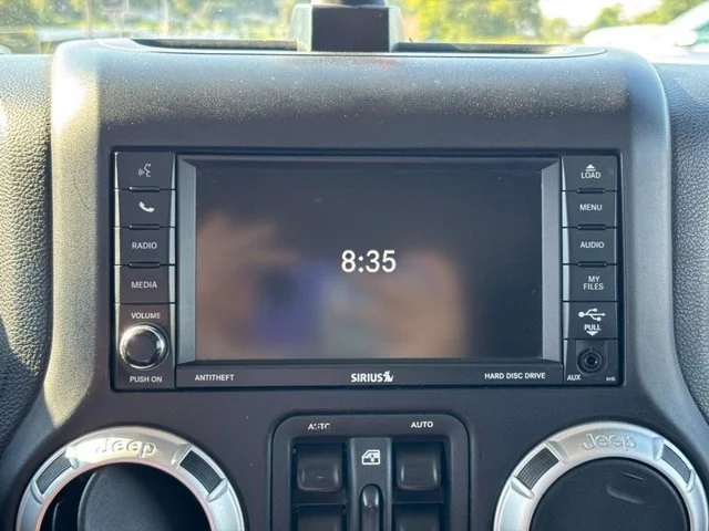 Used 2012 White Jeep Rubicon image 20