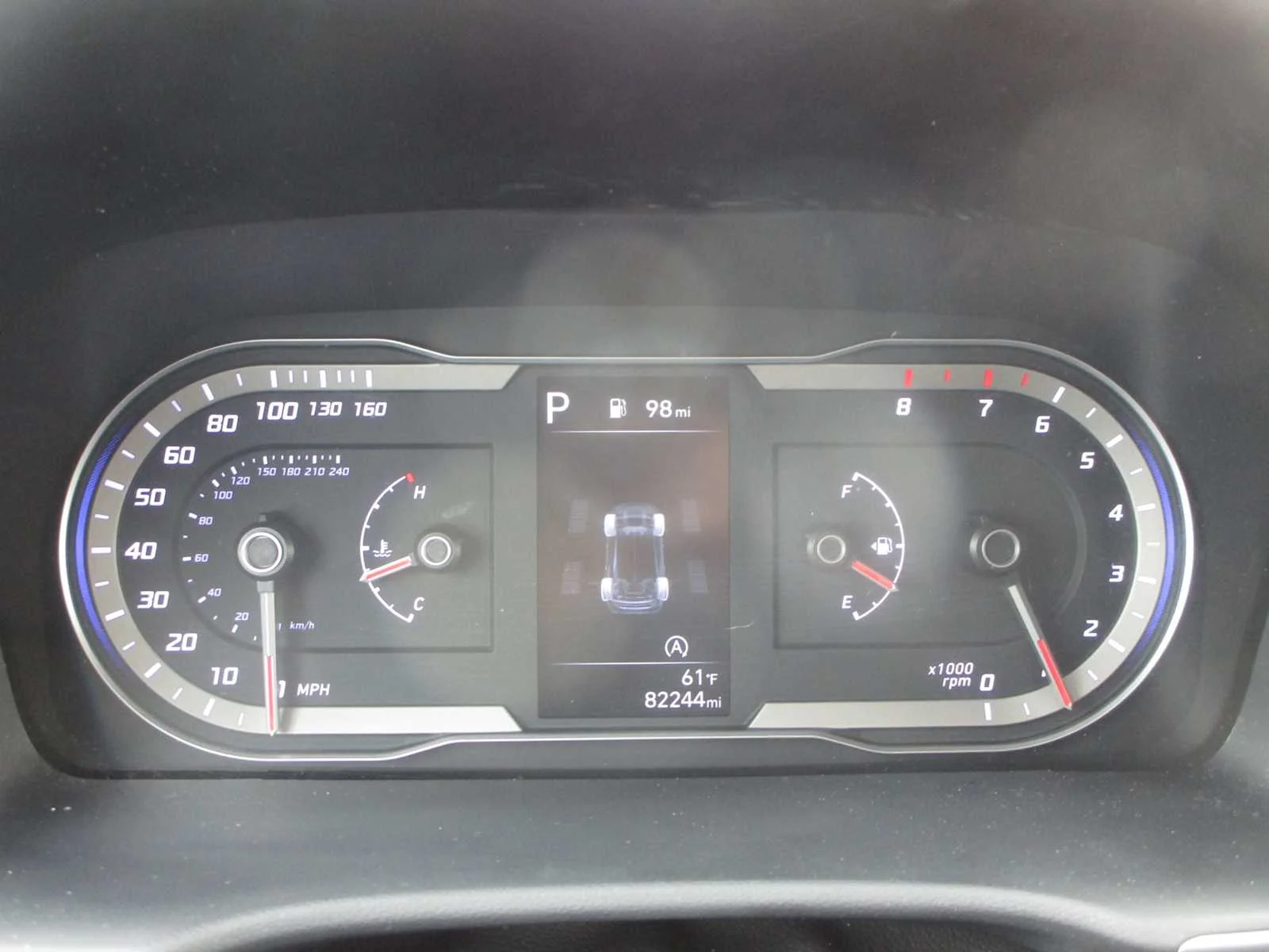 Used 2022 Shimmering Silver Hyundai SEL image 15