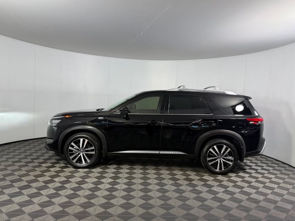 Certified Used 2025 Black Nissan Platinum image 9