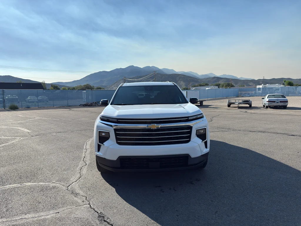 2026 Chevrolet Traverse LT - Photo 8